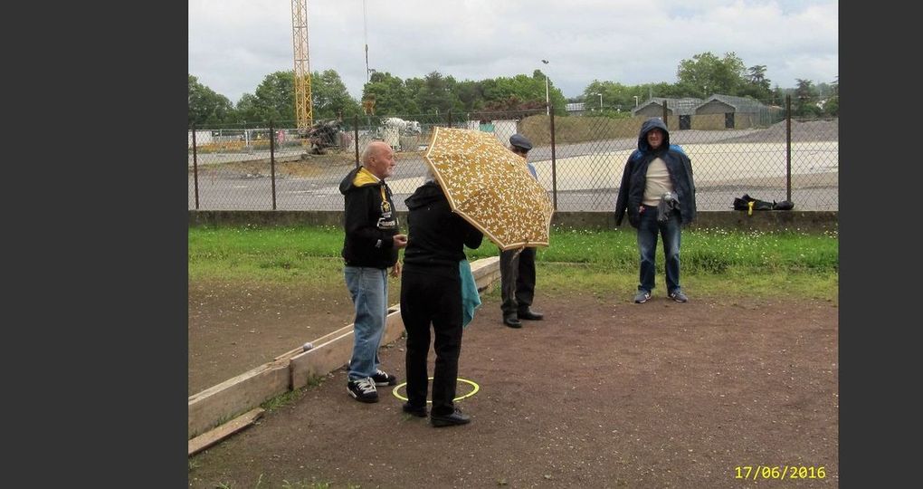 pétanque :   canicule ( le 3 ) puis orages ( le 17 )