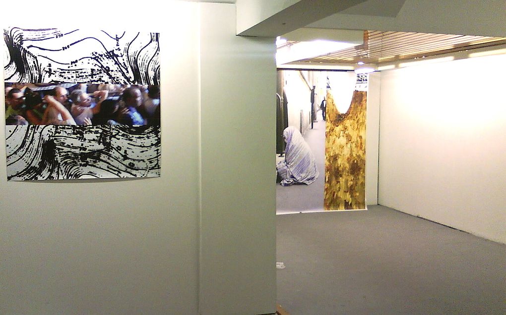 Exposition à la galerie LA TRAVERSE organisée par GRAINS DE LUMIERE du 29 octobre au 20 novembre 2010. Marseille