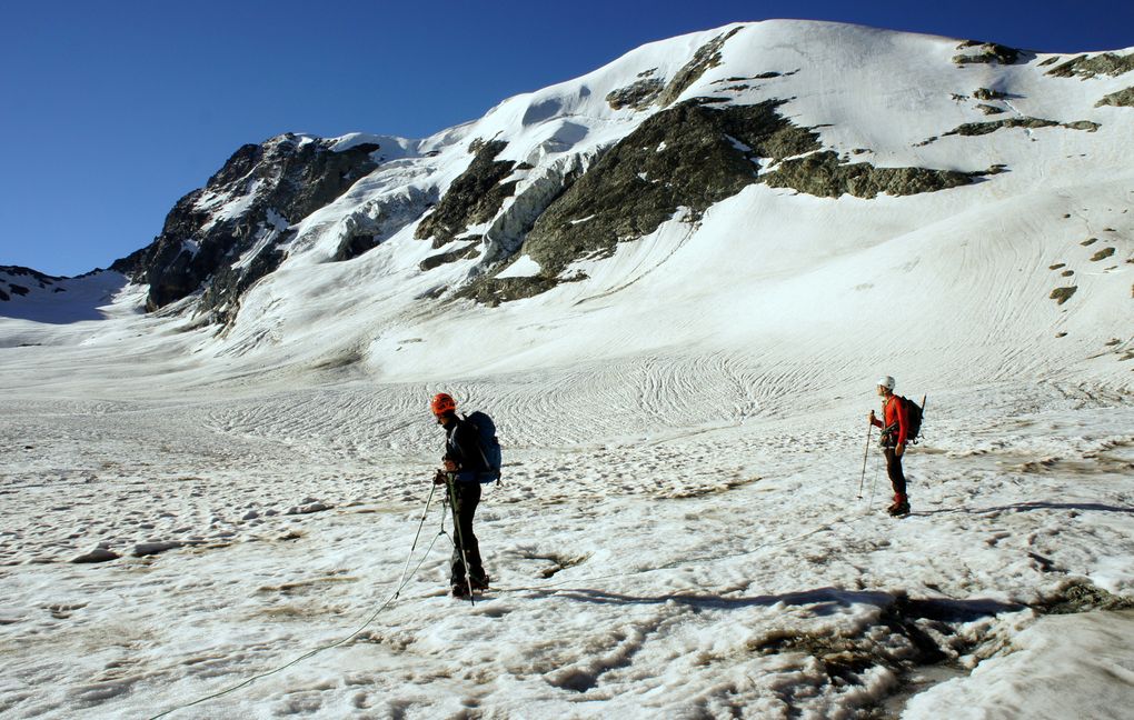 Alpinisme de niveau facile : Traversée du Pigne d'Arolla - Col Evêque