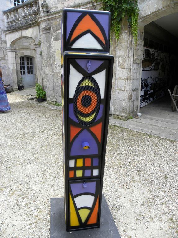 expo street art in Saintes, 17, France