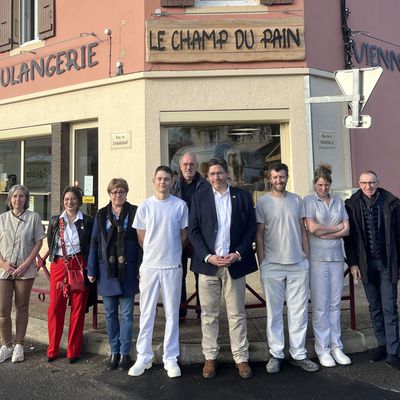 VISITE DE  LA CMA A LA BOULANGERIE DU CHAMP DU PAIN