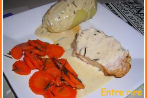 Rôti de porc aux carottes caramélisées et crème au romarin