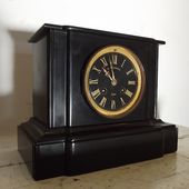 www.didoulabrocante.com: pendule marbre noir napoléon III mouvement de paris mécanisme d'horlogerie