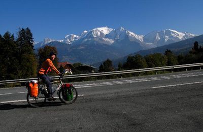 Tentative à travers les Alpes