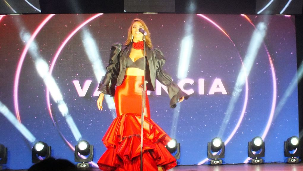 Los diversos momentos del "Miss Carabobo 2022" desde el opening, pasando por los desfiles de la noche en traje de gala y traje de baño, y las entregas de bandas; además de presentaciones musicales y culturales en el Teatro Municipal de Valencia (Fotos: Blog Informativo @ValenciaHoy)