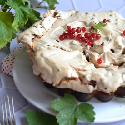 Tarte aux groseilles meringuée