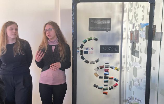 ES HA Art curator's project