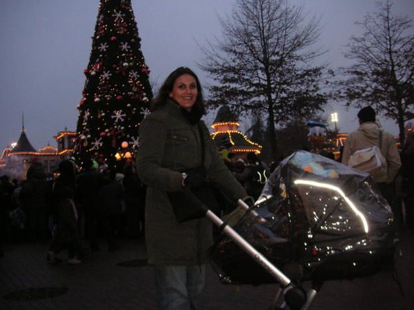 Mes premières vacances... à Paris;
Sur les champs et chez Mickey!