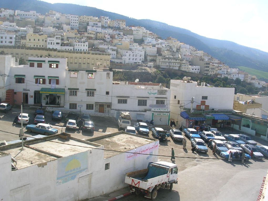 la ville de moulay idriss zerhoun une histoire d un apys d une société d une culture