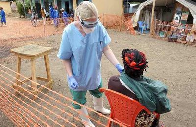 Ebola : le Liberia se croyait libéré mais déclare trois cas