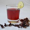 Karkadeh: thé glacé à la fleur d'hibiscus