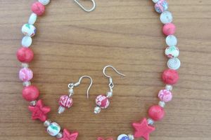 Colliers d'Agathe et de Pauline
