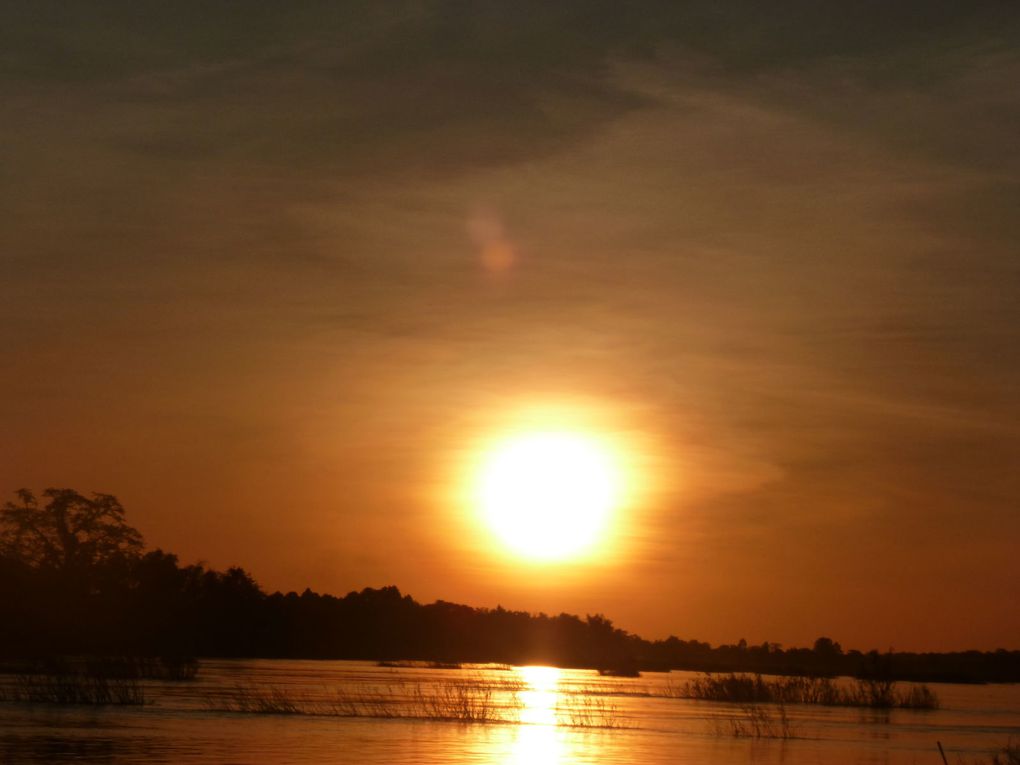 Et voilà les photos du Laos. Comme vous pourrez le voir, les paysages sont variés et nombreux