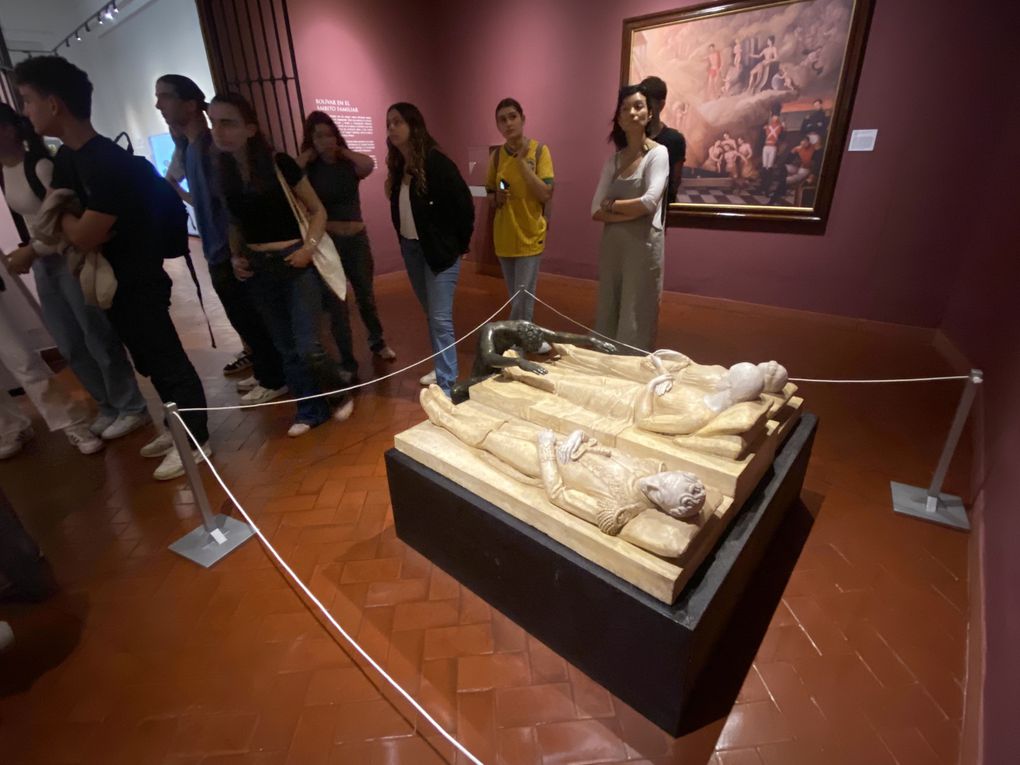 Les Llamitos revivent le passé au musée d’archéologie de Lima 