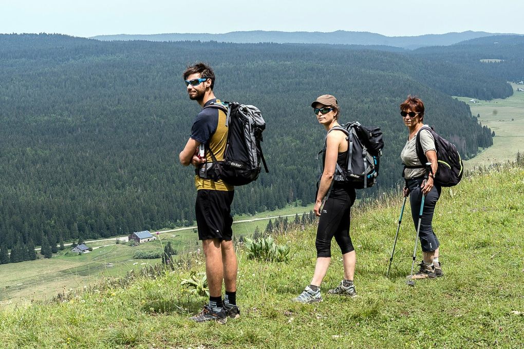 Rando de la Chapelle des Bois à  la Roche Champion et au lac des mortes.