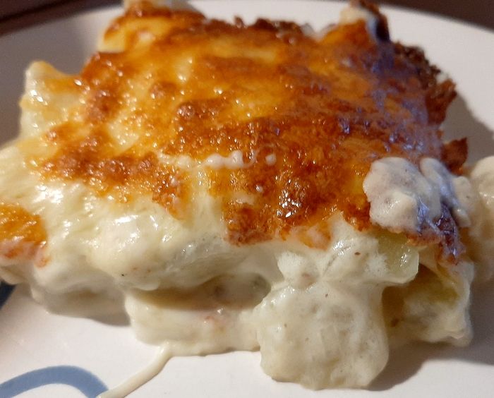 Portion de gratin de chouchou réunionnais.