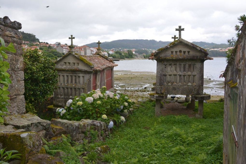 En naviguant sur les côtes de Galice