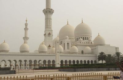 La grande mosquée d’Abu Dhabi