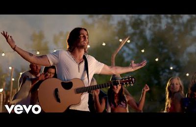 Musique - "Barefoot Blue Jean Night" de Jake Owen