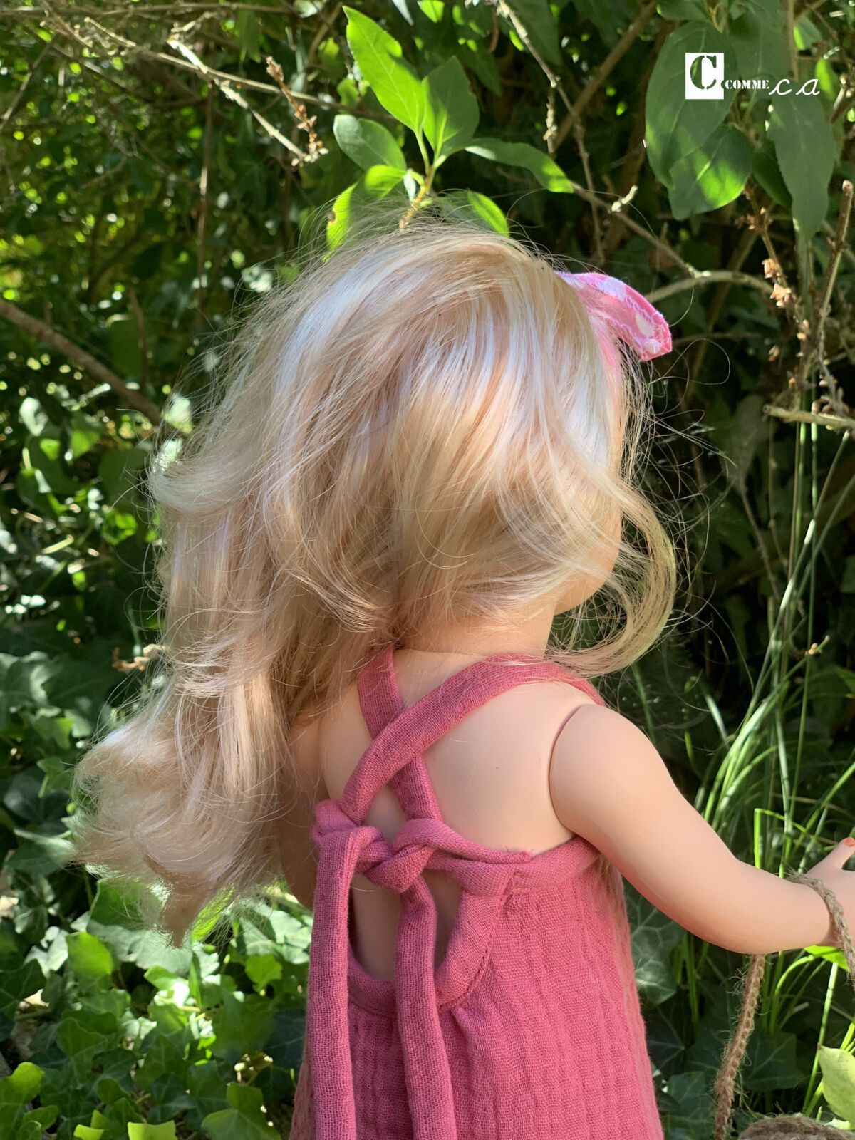 Robe sorbet rose bonbon • Août 2022 - Marie-Françoise et Cie, poupées