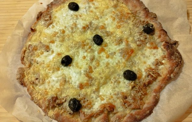 friday's pizza : au thon et fromage