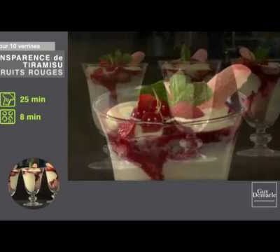 Transparence de tiramisu aux fruits rouges