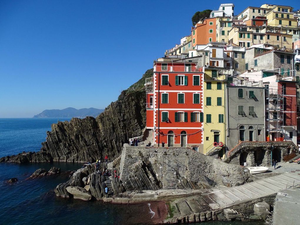 En mer et Italie les Cinque Terre