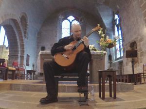 damien aribert, un immense guitariste classique français à découvrir pour ses reprises et ses compositions personnelles