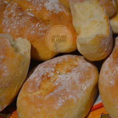 Papo secos ou petits pains portugais 