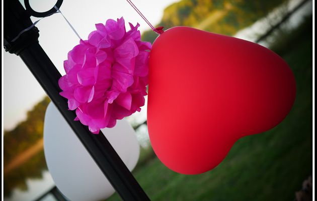 Photos : balons et suspensions déco mariage