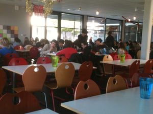     Marcelin Albert's canteen    ---------------------------    Het College's cafeteria