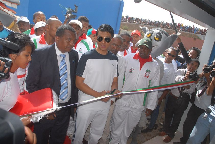 Inauguration du Kianja (Stade) Makis de Madagascar, à Andohatapenaka, par le Président Andry Rajoelina. 1ère partie. Photos: Harilala Randrianarison