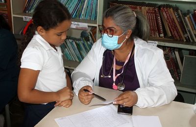 Gobernación de Carabobo benefició a más de 900 estudiantes en Naguanagua con  “Salud va a la Escuela”