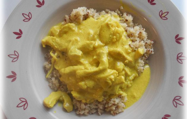 QUINOA ACCOMPAGNE DE DINDE SAUCE COCO CURRY