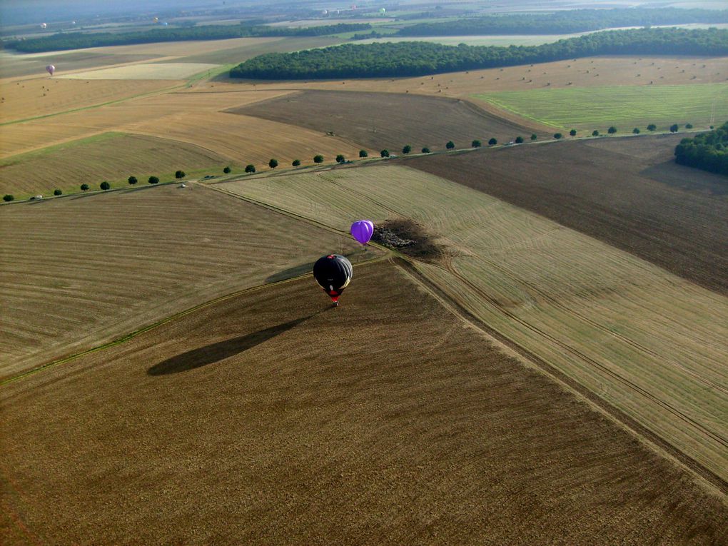 La 11ème édition du MONDIAL AIR BALLONS (montgolfières) s'et déroulée sur Chambley Air Base (Meurthe et Moselle) du vendredi 24 juillet au dimanche 2 août 2009. Cette manifestation, créée en 1989 à l'occasion du Bicentenaire de la Révolutio