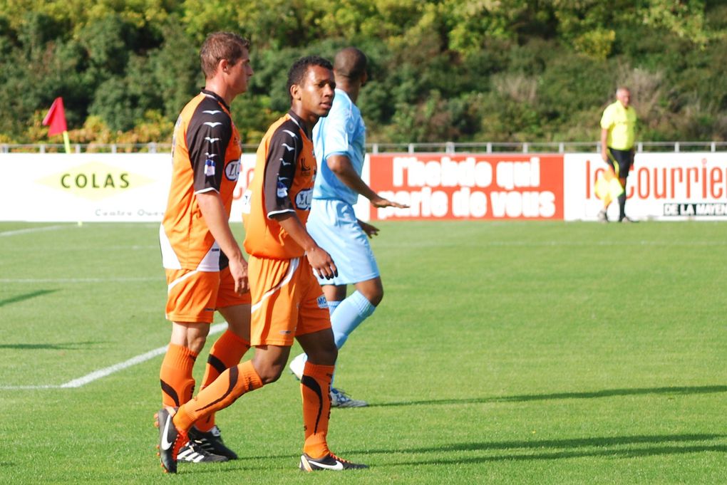 Les photos de la réserve du Stade Lavallois.