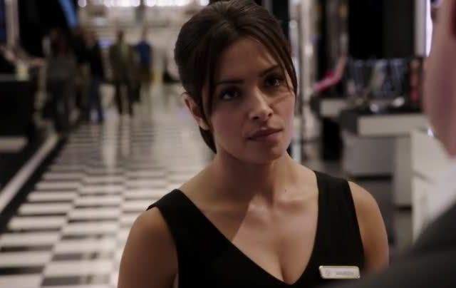 Critiques Séries : Person of Interest. Saison 4. Episode 1.