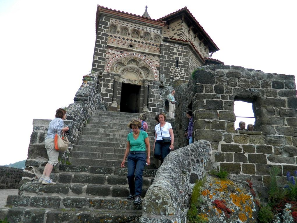 Une semaine en juin 2013 à l'Hôtel "La Découverte" aux Estables en Haute Loire dans la région du Mézenc.