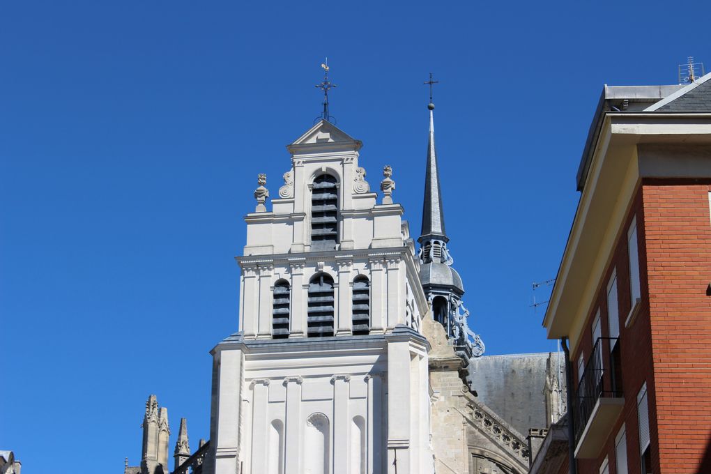 Photos des extérieurs de la Basilique.