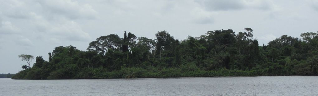 Album - Rando-en-pirogue-aux-iles-ehotiles