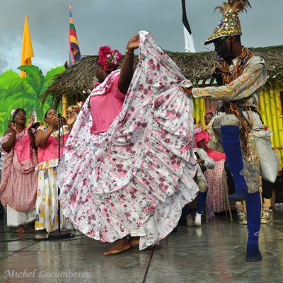 Photo d’une pollera conga, le vêtement féminin traditionnel des Congos au Panama 