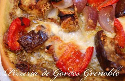 Le restaurant-pizzeria de Gordes à Grenoble