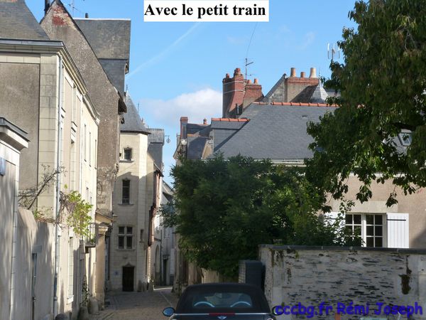 Angers en petit train touristique (Camping-car-club-Beauce-Gâtinais)