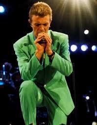 David Bowie, "little green man"...