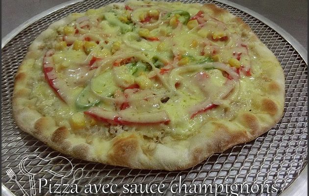 Pizza sauce blanche aux champignons