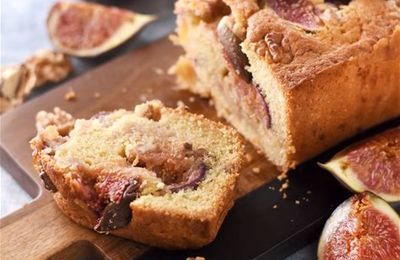 Gâteau aux noix et aux figues