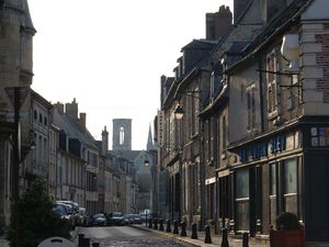 2016-11-01: Laon