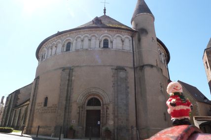 Basilique Saint-Etienne à Neuvy Saint-Sépulchre : 5ème voyage du petit bonhomme