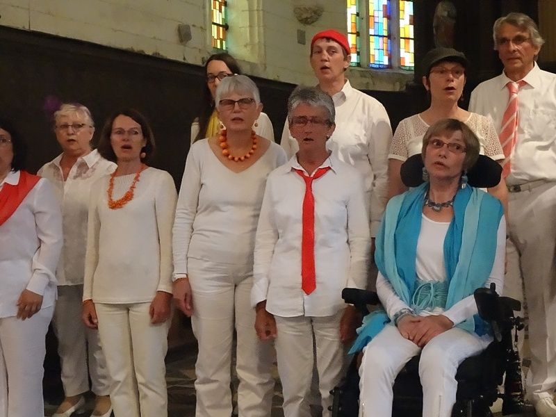 ILS NE &quot;MANQUENT PAS D'AIRS&quot;...NI DE SOLIDARITÉ...Episode N° 2