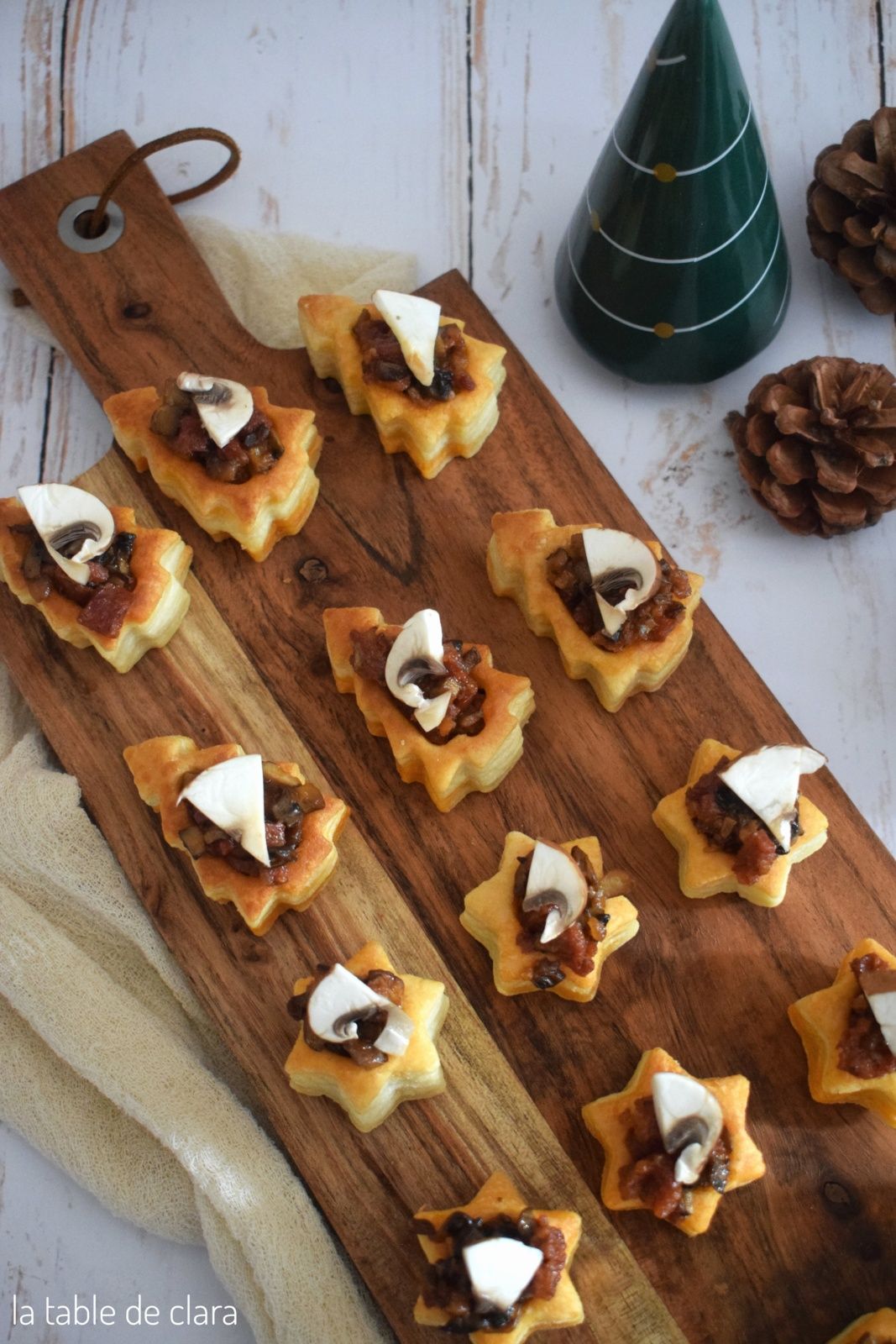 Feuilletés Noël champignons chorizo